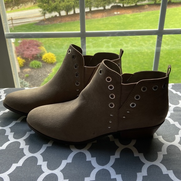 Circus by Sam Edelman booties size 5 Women’s. EUC - Picture 2 of 7